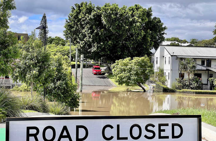 Streets in Yeronga flooded during 2022 Brisbane flood
